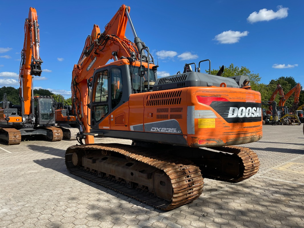 Doosan DX235LC-5 - Crawler excavator: picture 5 Doosan DX235LC-5 - Crawler excavator: picture 5