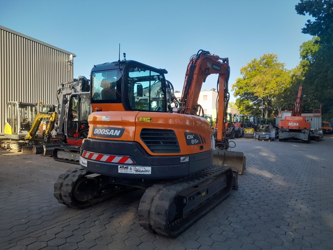 Doosan DX85R-3 - Excavator: picture 3 Doosan DX85R-3 - Excavator: picture 3
