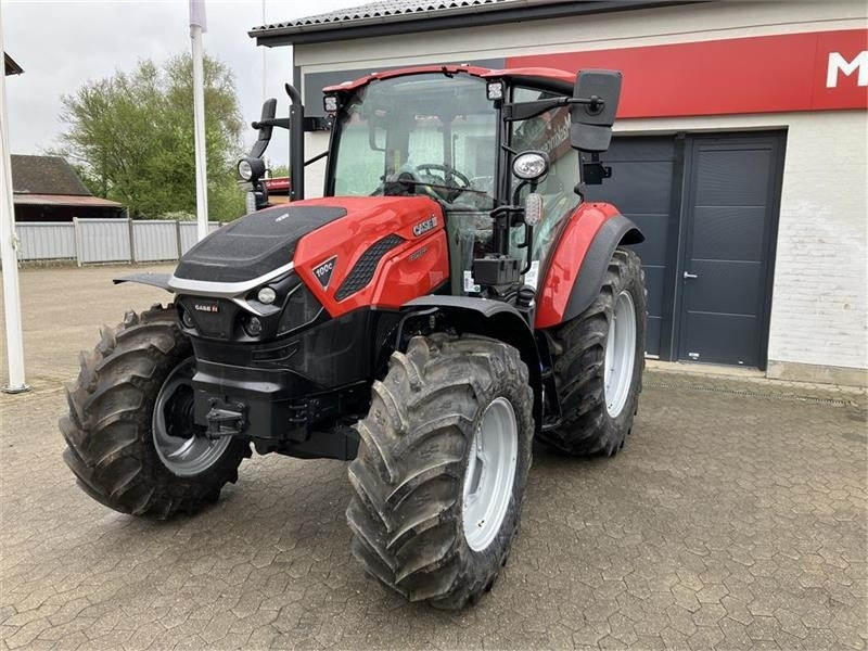 Case IH Farmall 100C - Farm tractor: picture 1 Case IH Farmall 100C - Farm tractor: picture 1