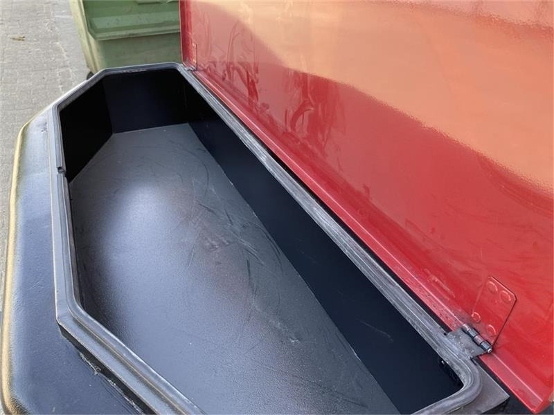 Case IH Frontvægtklods 2000 kg - Counterweight: picture 2 Case IH Frontvægtklods 2000 kg - Counterweight: picture 2