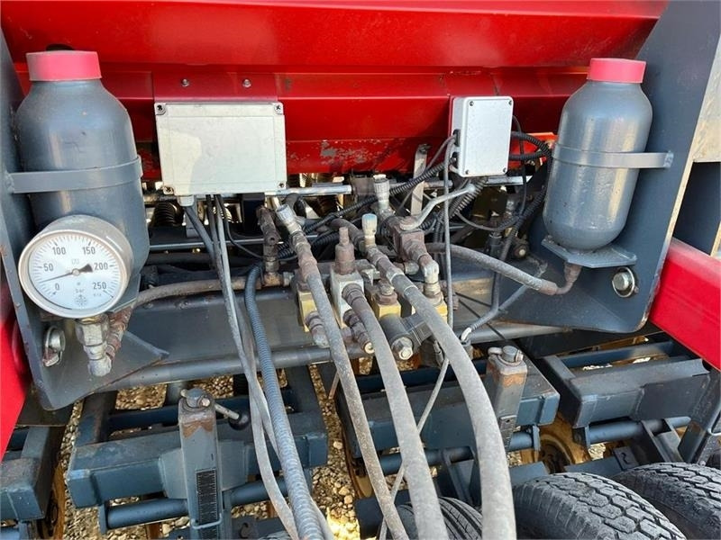 Combine seed drill Kongskilde DEMETER MULTISEED 4000: picture 17 Combine seed drill Kongskilde DEMETER MULTISEED 4000: picture 17