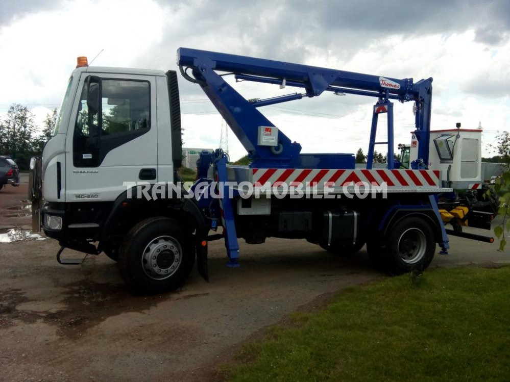 Iveco Eurocargo ML150E24W 5.9L Diesel NACELLE - 4x4 - Truck mounted aerial platform: picture 4 Iveco Eurocargo ML150E24W 5.9L Diesel NACELLE - 4x4 - Truck mounted aerial platform: picture 4
