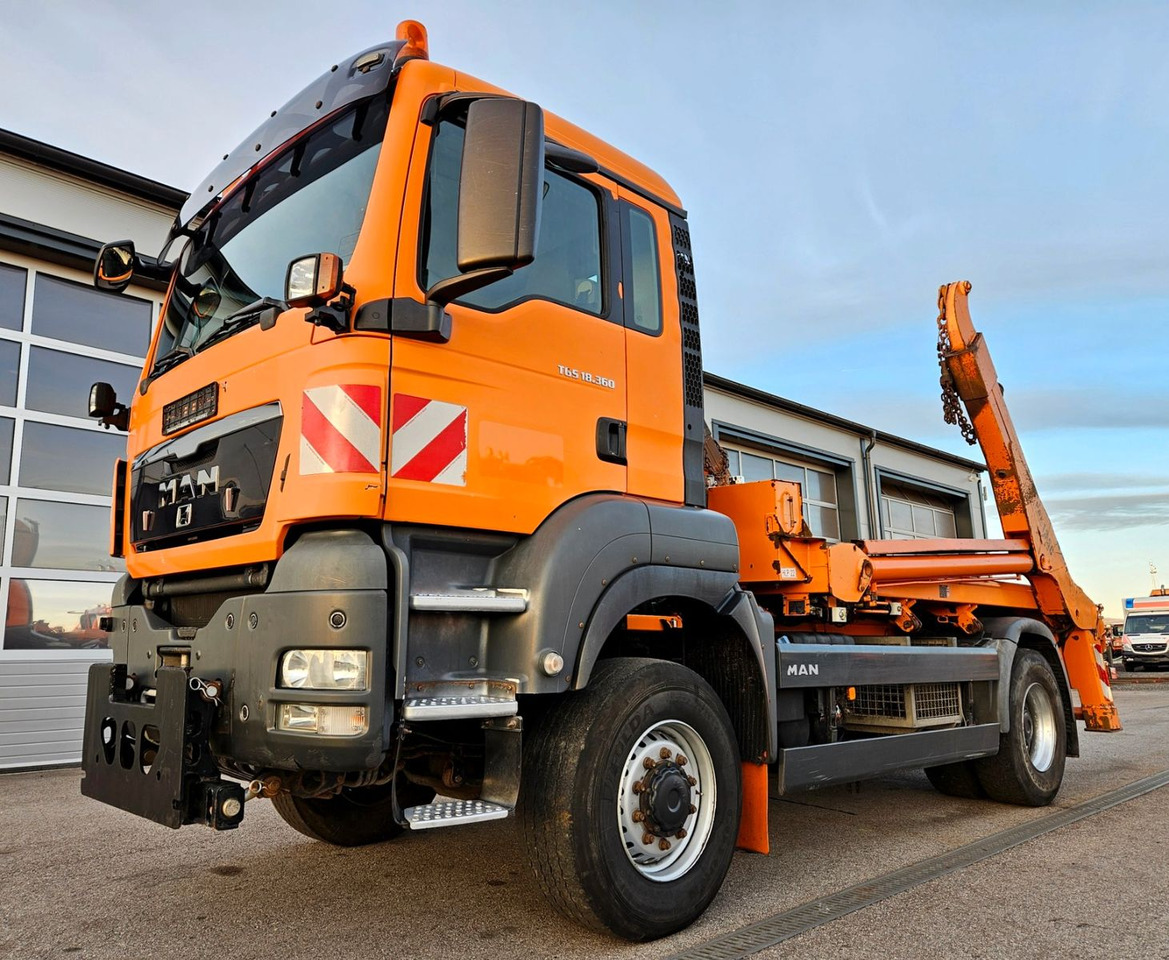 MAN TGS 18.360 4x4 BL Euro5 Palfinger Winterdienst - Tipper: picture 1 MAN TGS 18.360 4x4 BL Euro5 Palfinger Winterdienst - Tipper: picture 1