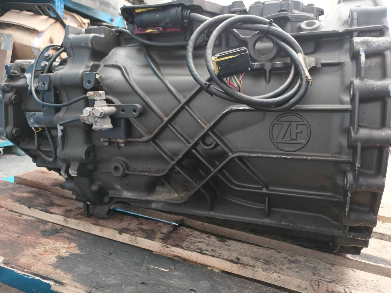 Cambio Traxon 12TX2211TD DAF E6 - Gearbox: picture 4 Cambio Traxon 12TX2211TD DAF E6 - Gearbox: picture 4