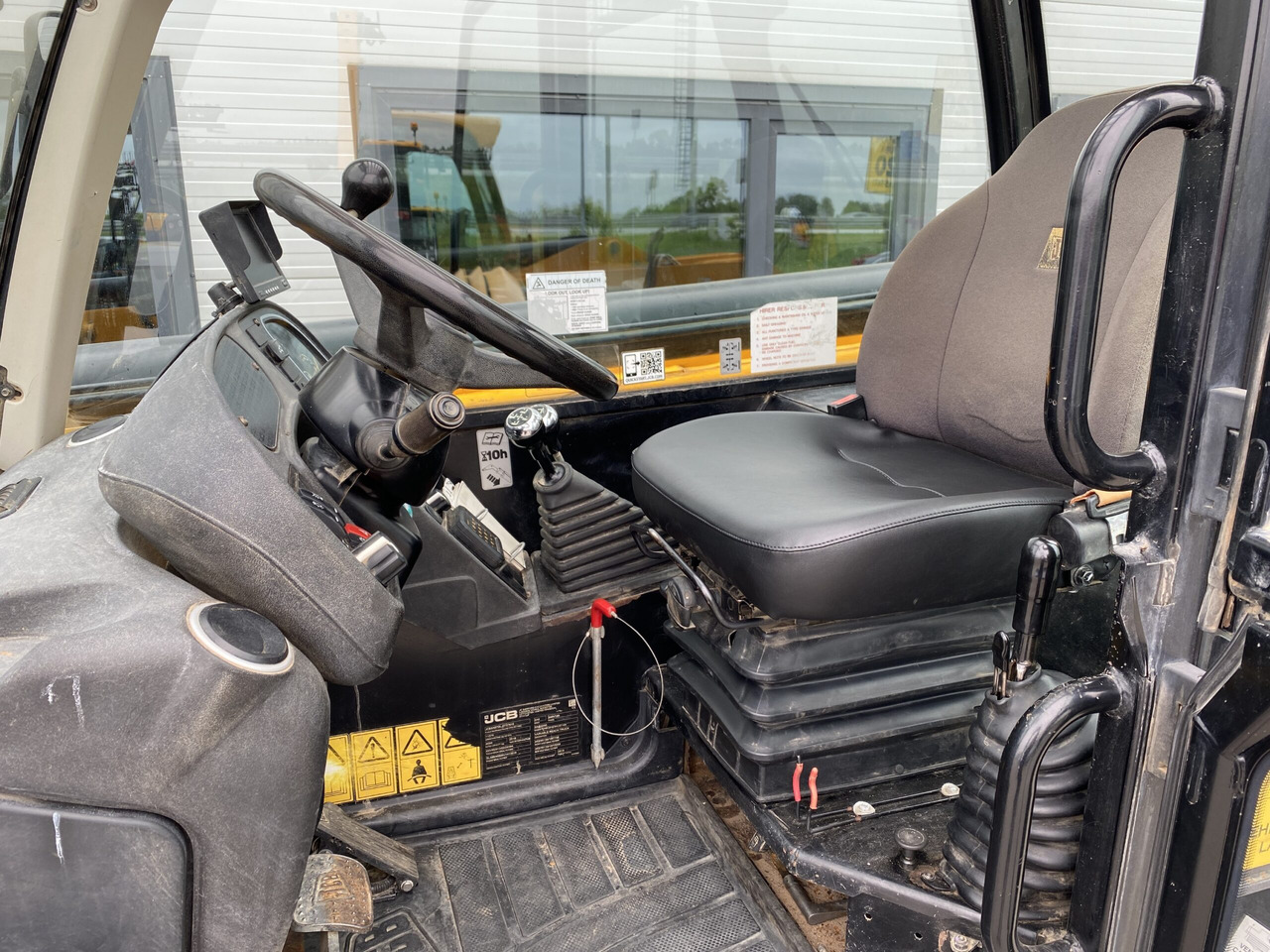 JCB 540-140 - Telescopic handler: picture 5 JCB 540-140 - Telescopic handler: picture 5