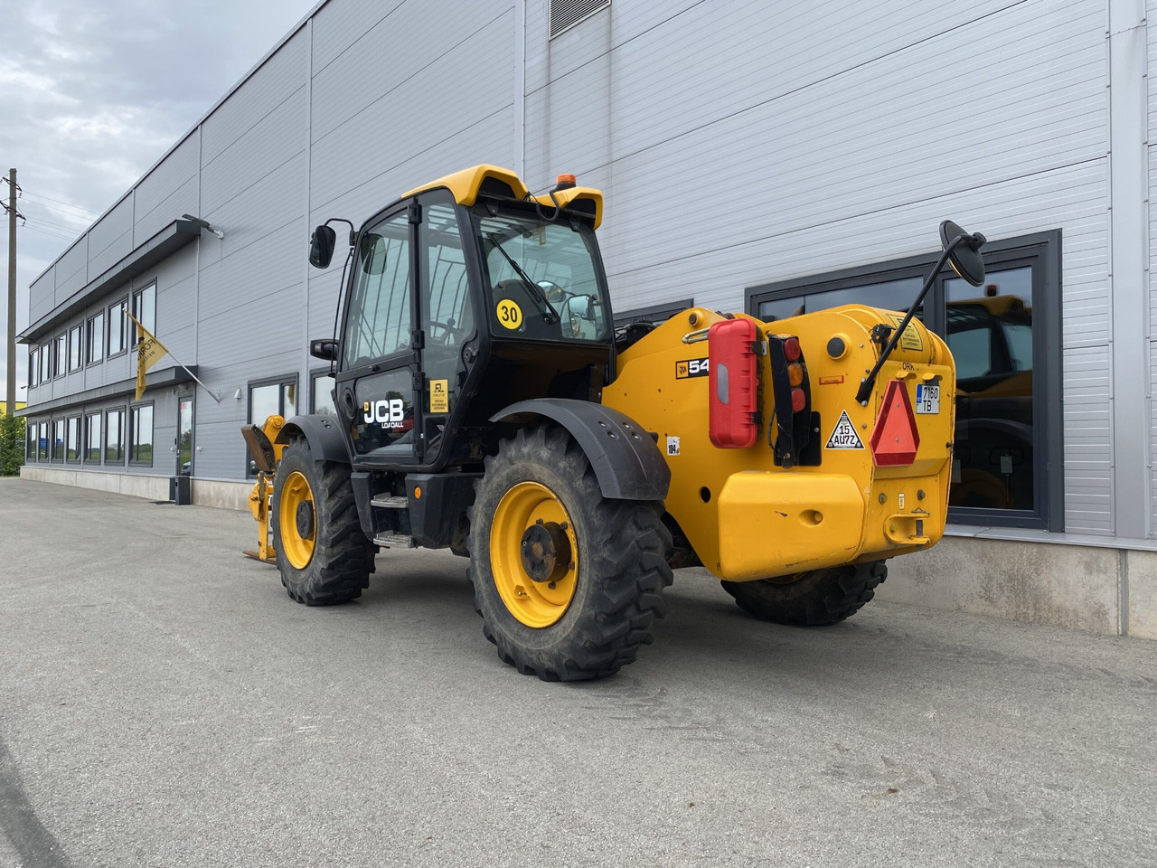 JCB 540-140 - Telescopic handler: picture 2 JCB 540-140 - Telescopic handler: picture 2