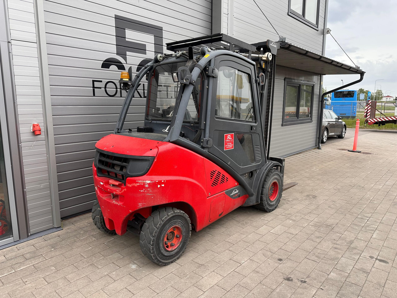 Linde H30D-02 - Diesel forklift: picture 4 Linde H30D-02 - Diesel forklift: picture 4