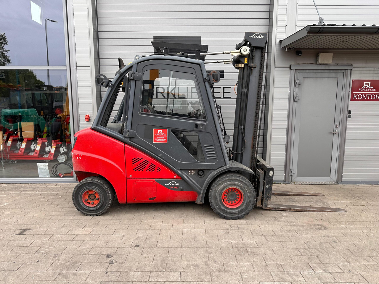 Linde H30D-02 - Diesel forklift: picture 5 Linde H30D-02 - Diesel forklift: picture 5