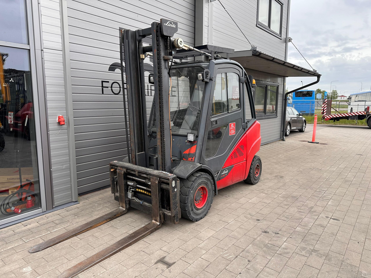 Linde H30D-02 - Diesel forklift: picture 1 Linde H30D-02 - Diesel forklift: picture 1