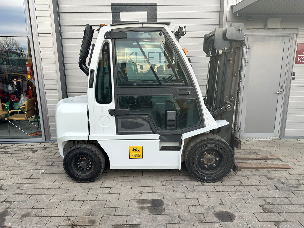 Nissan YG1D2A30Q - Diesel forklift: picture 5 Nissan YG1D2A30Q - Diesel forklift: picture 5