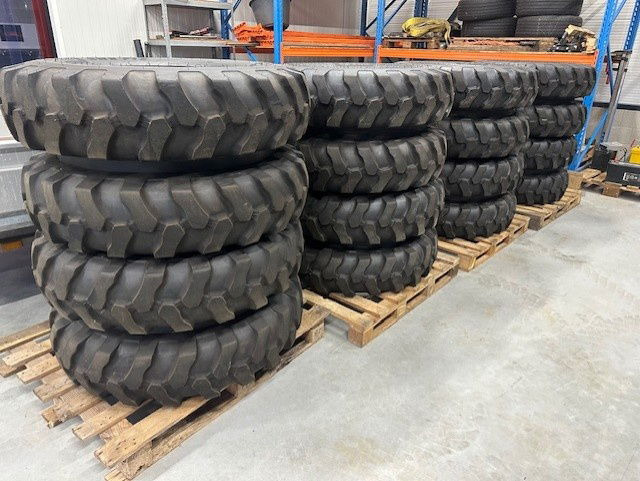Diversen 10.00-20 Tires NEW - Tire: picture 1 Diversen 10.00-20 Tires NEW - Tire: picture 1