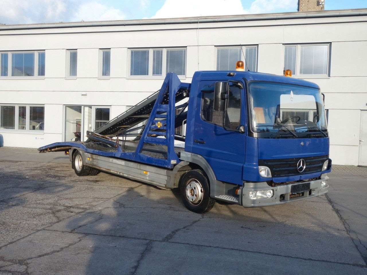 Mercedes-Benz Atego 815 für 2 PKW - Autotransporter truck: picture 4 Mercedes-Benz Atego 815 für 2 PKW - Autotransporter truck: picture 4