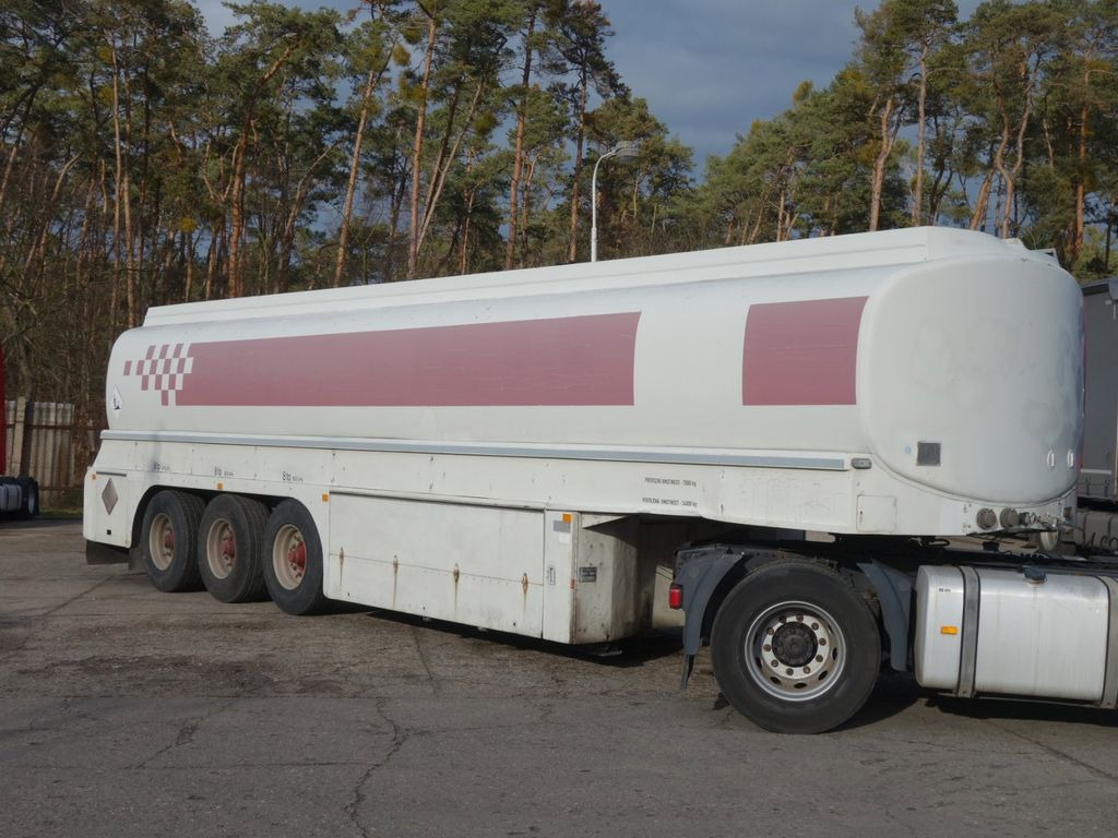 Schwarzmüller TSL 3/E Diesel/Benzin 7 Kammern - Tank semi-trailer: picture 4 Schwarzmüller TSL 3/E Diesel/Benzin 7 Kammern - Tank semi-trailer: picture 4