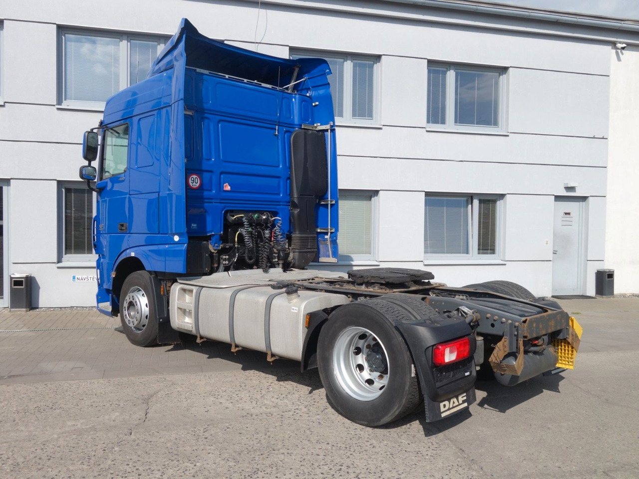 DAF XF 460 SC Standard - Tractor unit: picture 4 DAF XF 460 SC Standard - Tractor unit: picture 4