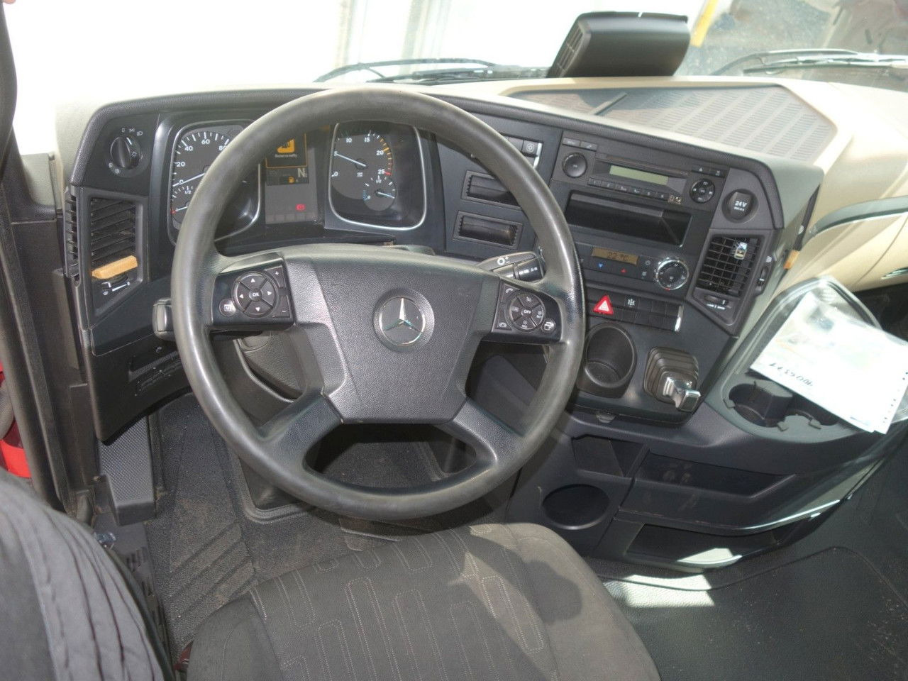Mercedes-Benz Actros 1846 LS Standard Big Space leasing Mercedes-Benz Actros 1846 LS Standard Big Space: picture 16