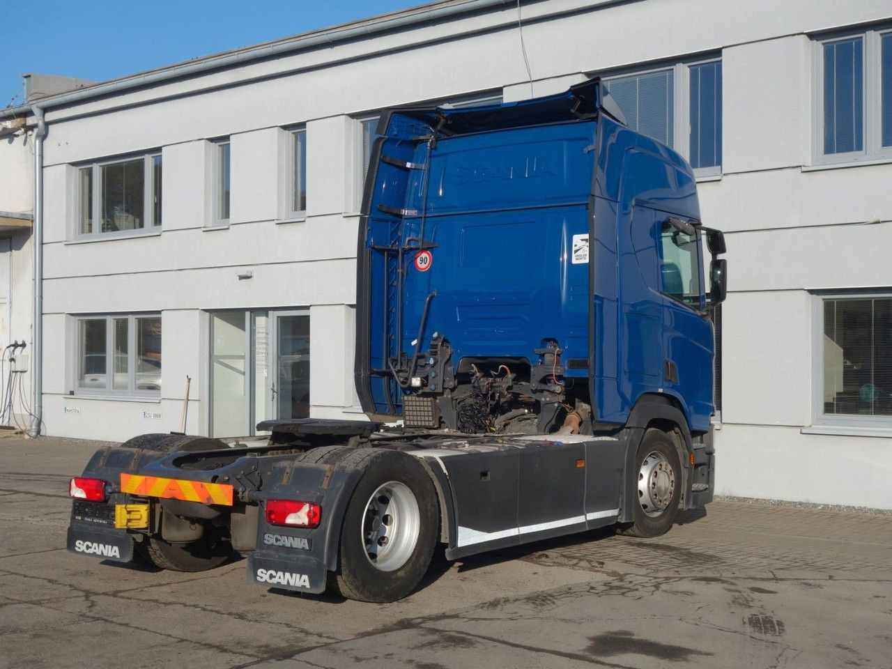 Scania R450 Standard, Retarder - Tractor unit: picture 3 Scania R450 Standard, Retarder - Tractor unit: picture 3