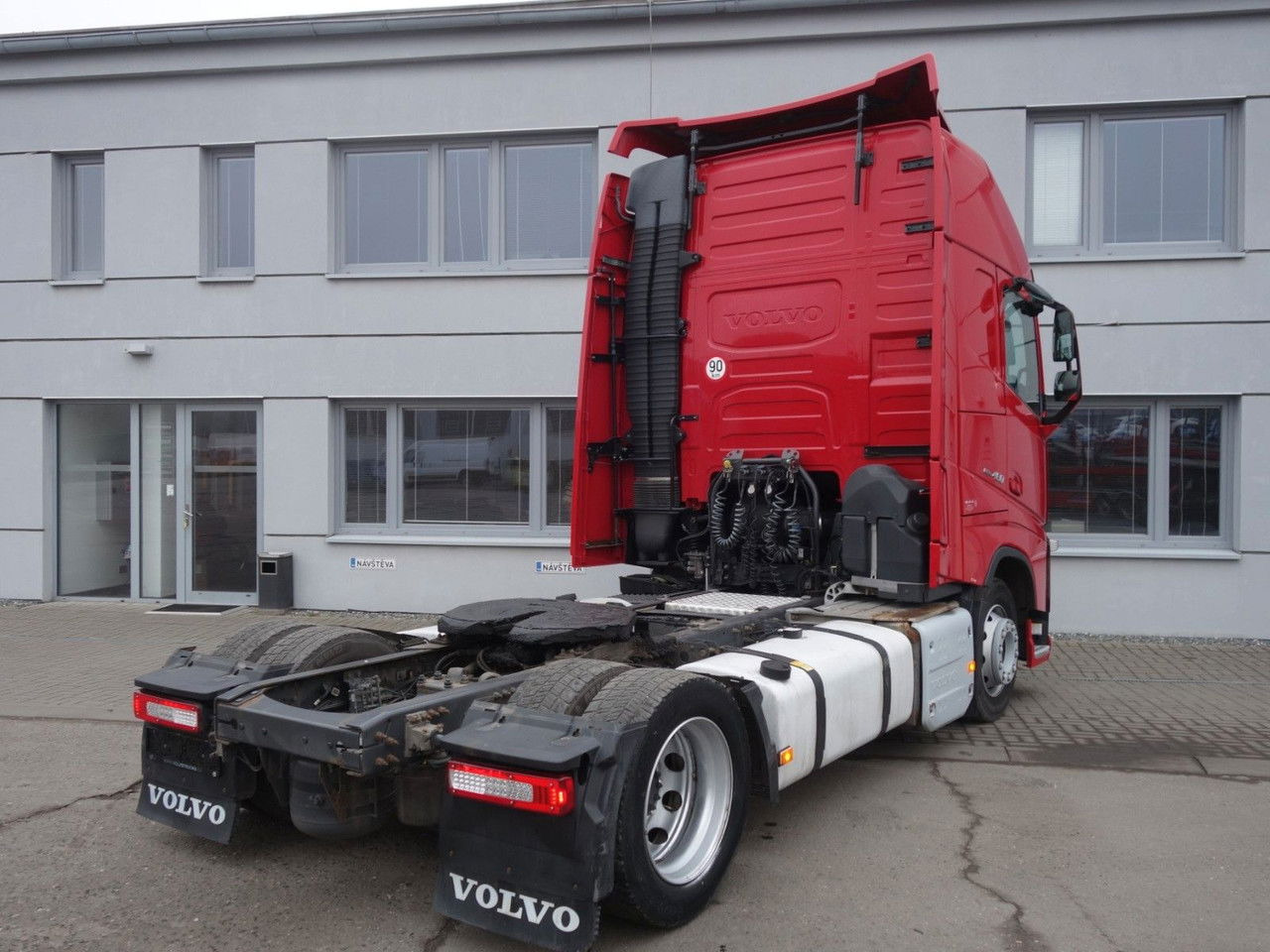 Volvo FH 460 XL, LD, I Park Cool - Tractor unit: picture 4 Volvo FH 460 XL, LD, I Park Cool - Tractor unit: picture 4