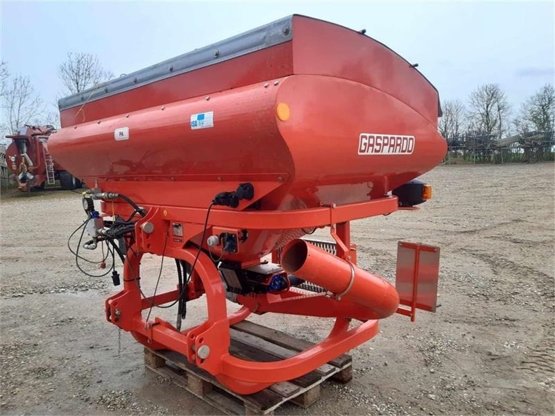 Gaspardo Fronttank PA1  - Seed drill: picture 5 Gaspardo Fronttank PA1  - Seed drill: picture 5