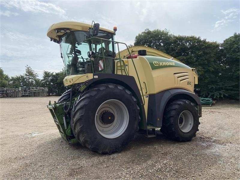 Krone Big X 630 m. Easyflow S380 & Easycollect 900 - Forage harvester: picture 1 Krone Big X 630 m. Easyflow S380 & Easycollect 900 - Forage harvester: picture 1