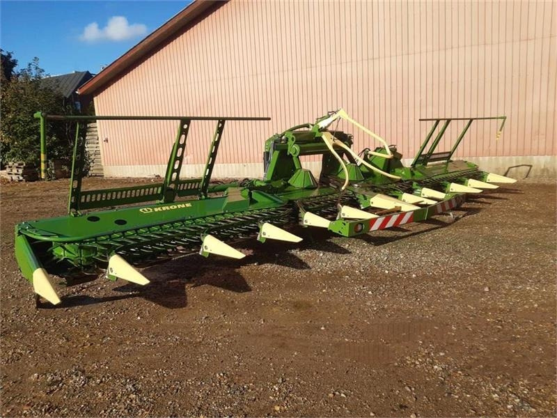 Krone Easy Collect 900 - Tedding equipment: picture 1 Krone Easy Collect 900 - Tedding equipment: picture 1