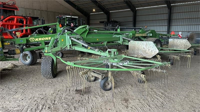 Krone Swadro 2000 TC - Tedder/ Rake: picture 1 Krone Swadro 2000 TC - Tedder/ Rake: picture 1