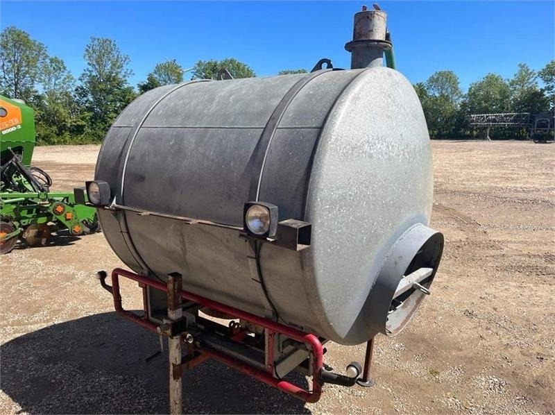 Linde 3 Ton - Storage tank: picture 3 Linde 3 Ton - Storage tank: picture 3