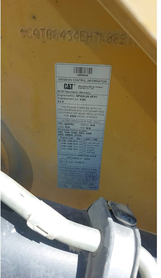 Backhoe loader CAT 434-07: picture 8