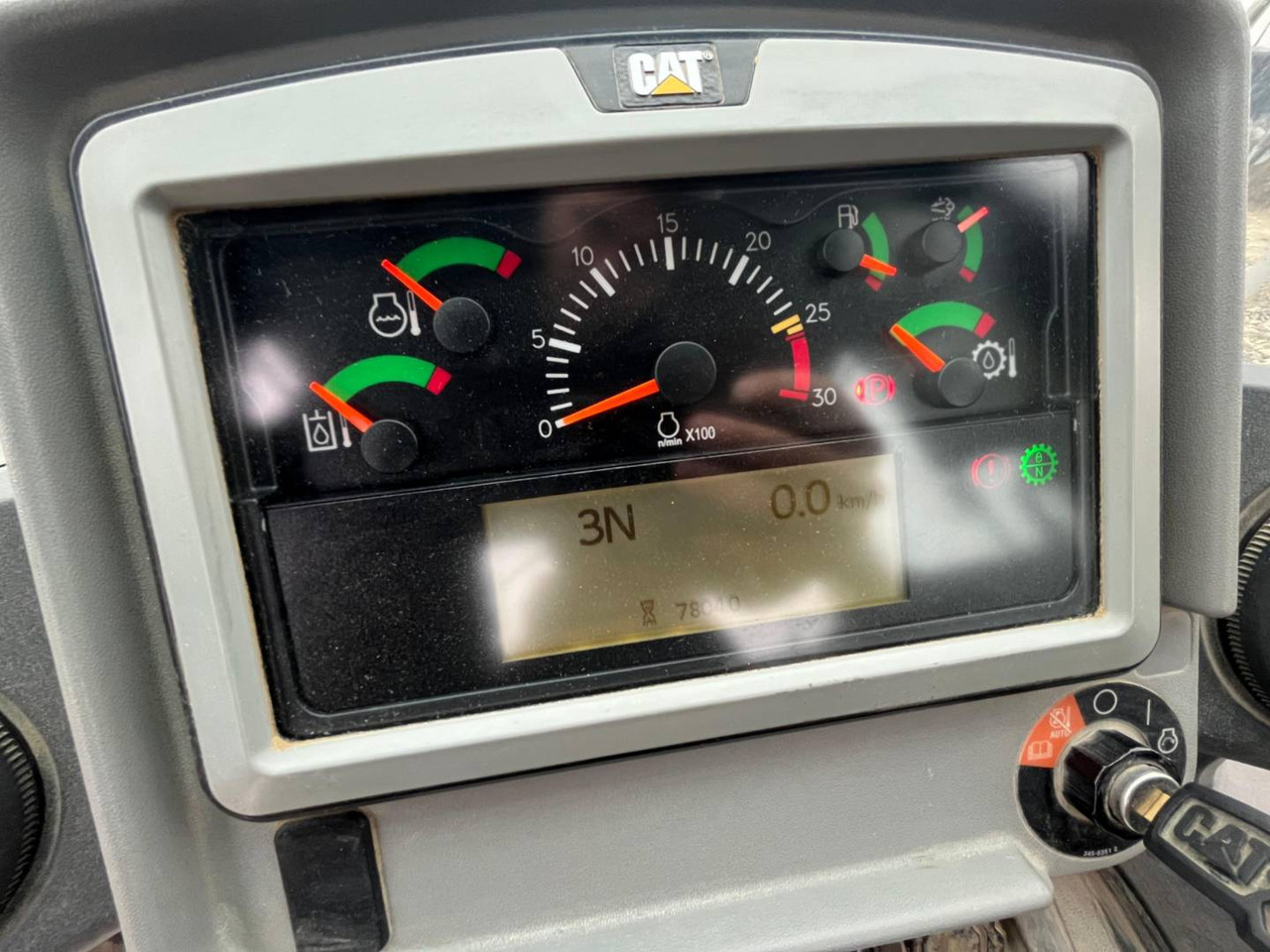 CAT 966M - Wheel loader: picture 5 CAT 966M - Wheel loader: picture 5