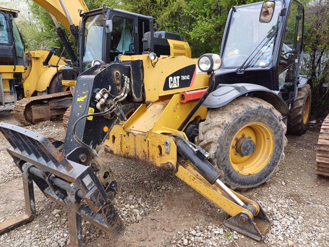 Telescopic handler CAT TH414C: picture 8 Telescopic handler CAT TH414C: picture 8