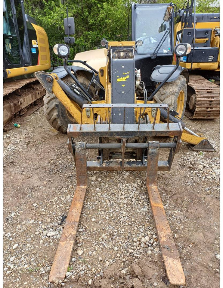 Telescopic handler CAT TH414C: picture 7 Telescopic handler CAT TH414C: picture 7