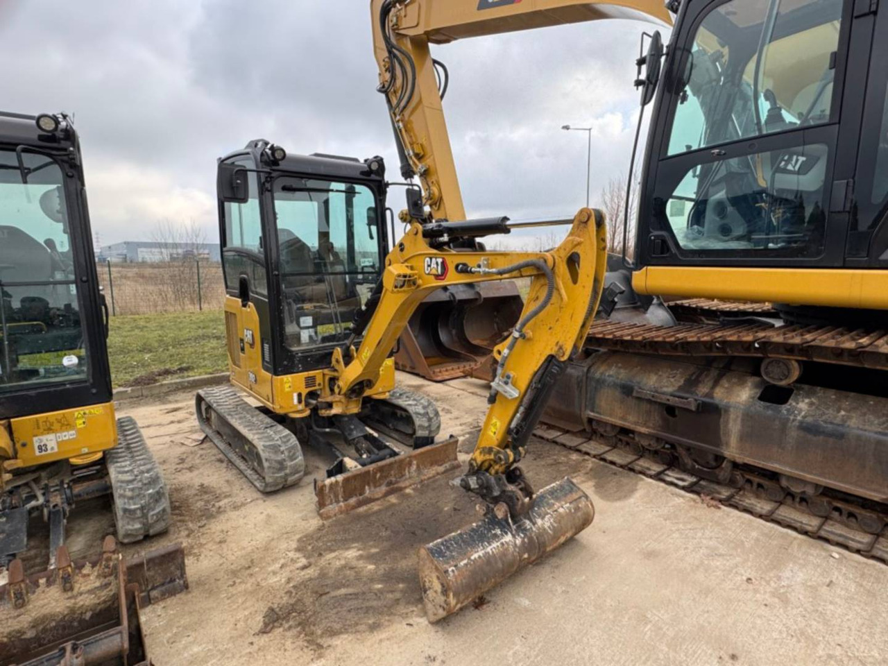 CAT 302CR - Crawler excavator: picture 2 CAT 302CR - Crawler excavator: picture 2