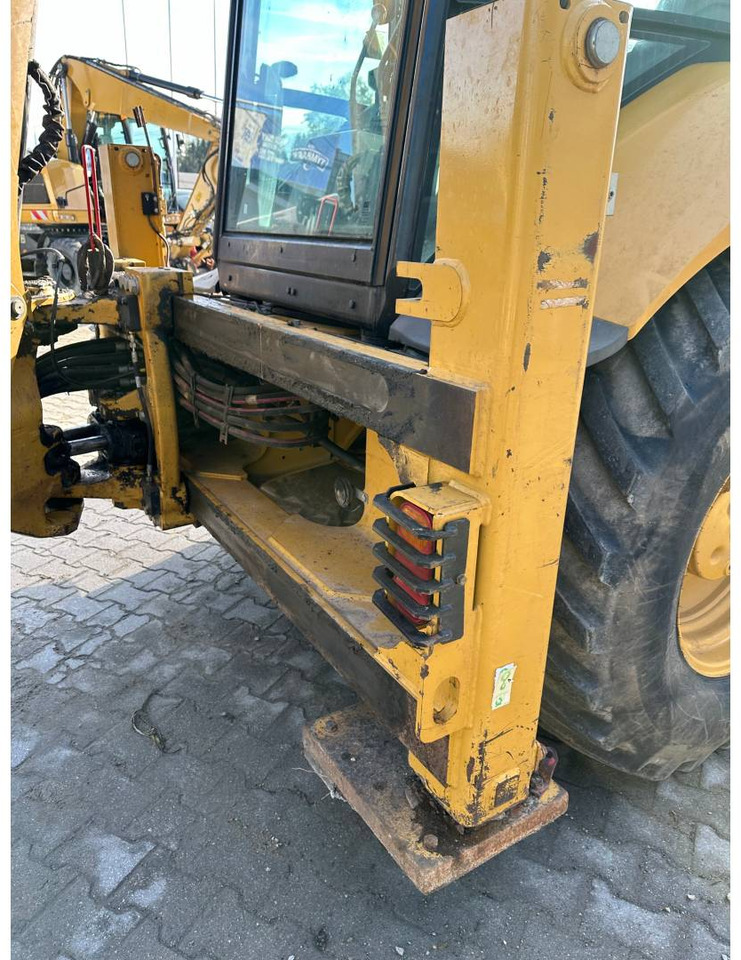 CAT 428F2 leasing CAT 428F2: picture 25