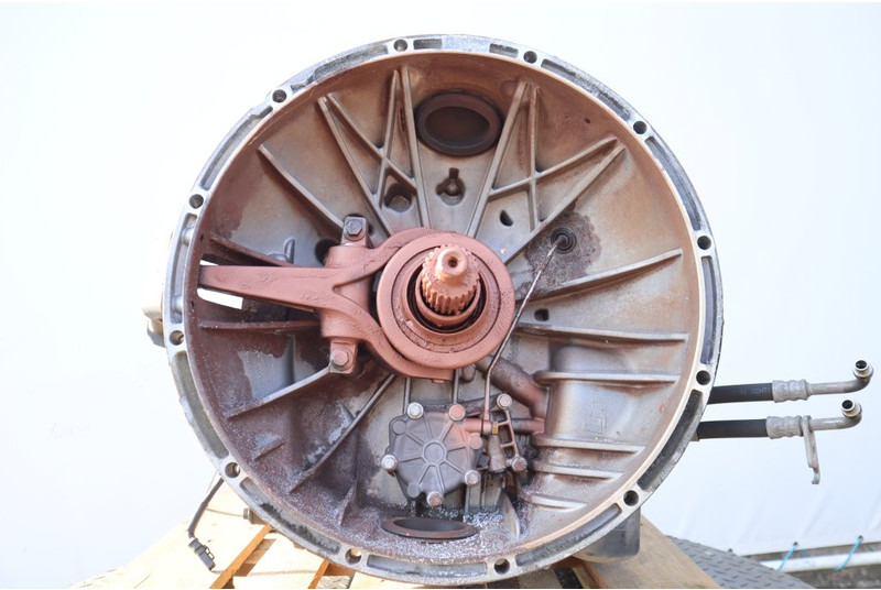 MAN 12+2GZ 2700DD 81.32004-6415 - Gearbox for Truck: picture 2 MAN 12+2GZ 2700DD 81.32004-6415 - Gearbox for Truck: picture 2