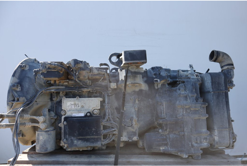 MAN 12 + 2GZ 2700DD+RET 81.32004-518 - Gearbox for Truck: picture 1 MAN 12 + 2GZ 2700DD+RET 81.32004-518 - Gearbox for Truck: picture 1