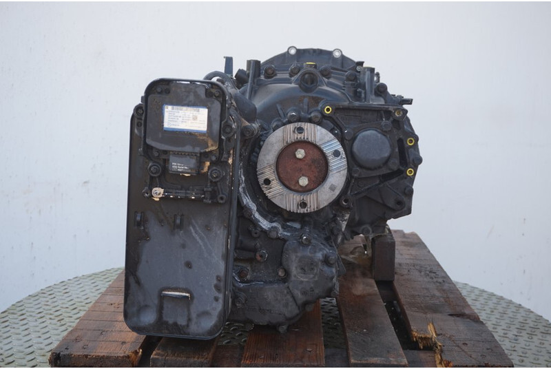 ZF 12AS2131DD + INT3 - Gearbox for Truck: picture 4 ZF 12AS2131DD + INT3 - Gearbox for Truck: picture 4