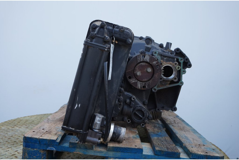 ZF 12AS2531TO + INT2 81.320004-6278 - Gearbox for Truck: picture 4 ZF 12AS2531TO + INT2 81.320004-6278 - Gearbox for Truck: picture 4