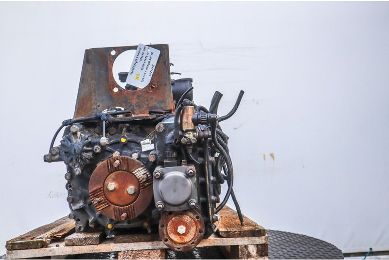 ZF 16S25220OD+NMV221 81.32004-6031 - Gearbox for Truck: picture 3 ZF 16S25220OD+NMV221 81.32004-6031 - Gearbox for Truck: picture 3