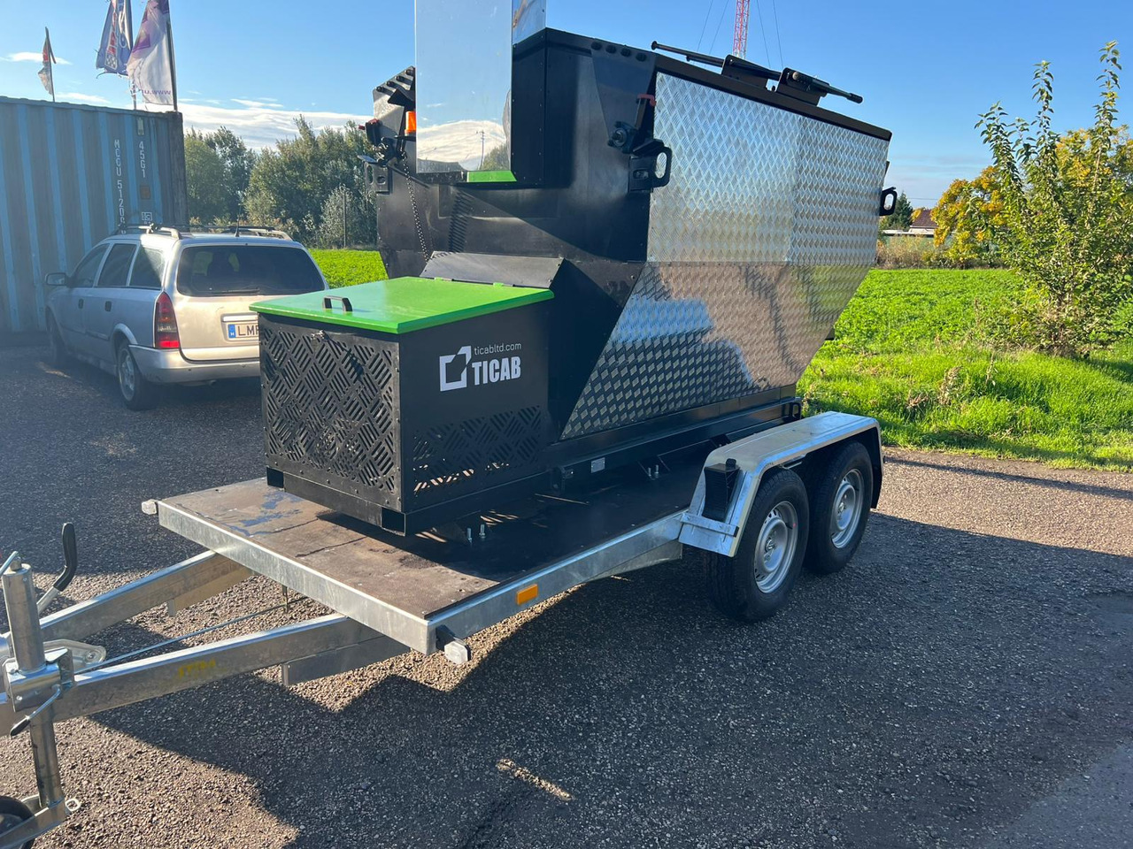 TICAB Asphalt Hot Box from the Manufacturer for 2,8 t, termiskais bunkurs asfaltam HB-2 - Asphalt machine: picture 4 TICAB Asphalt Hot Box from the Manufacturer for 2,8 t, termiskais bunkurs asfaltam HB-2 - Asphalt machine: picture 4