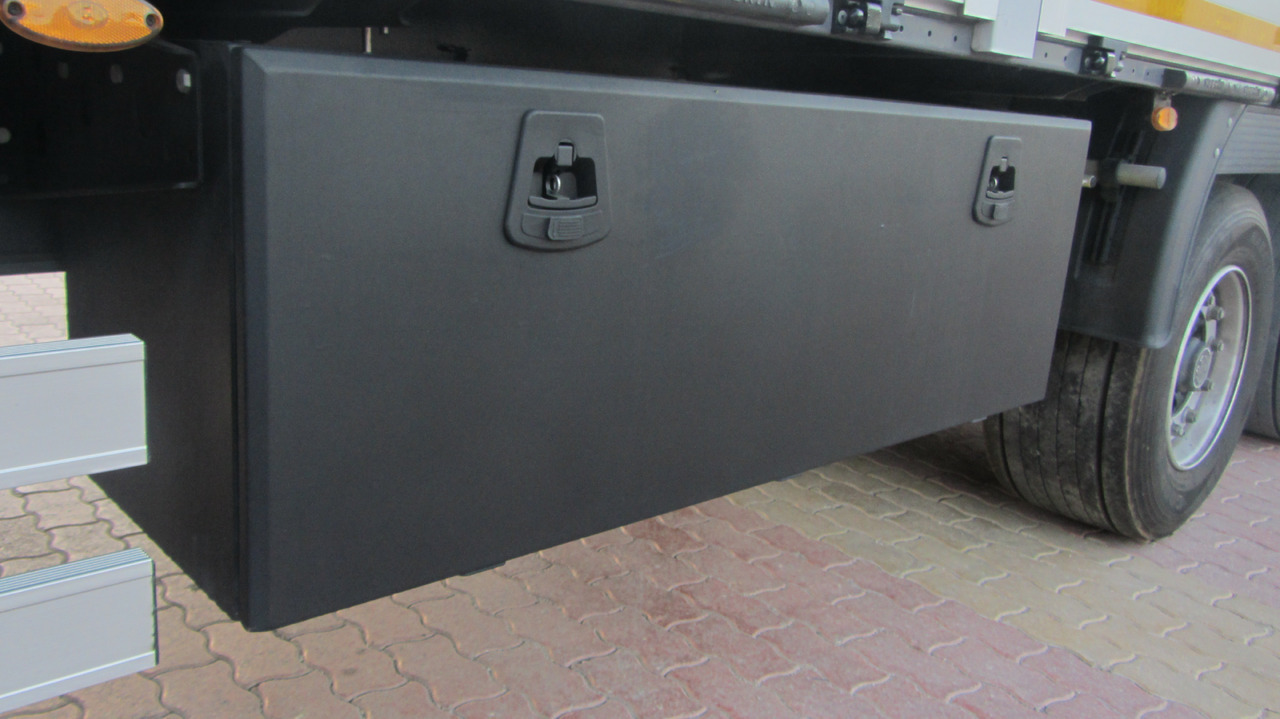 New Curtainsider semi-trailer SERIN Optima Curtainsider Semi Trailer: picture 10 New Curtainsider semi-trailer SERIN Optima Curtainsider Semi Trailer: picture 10