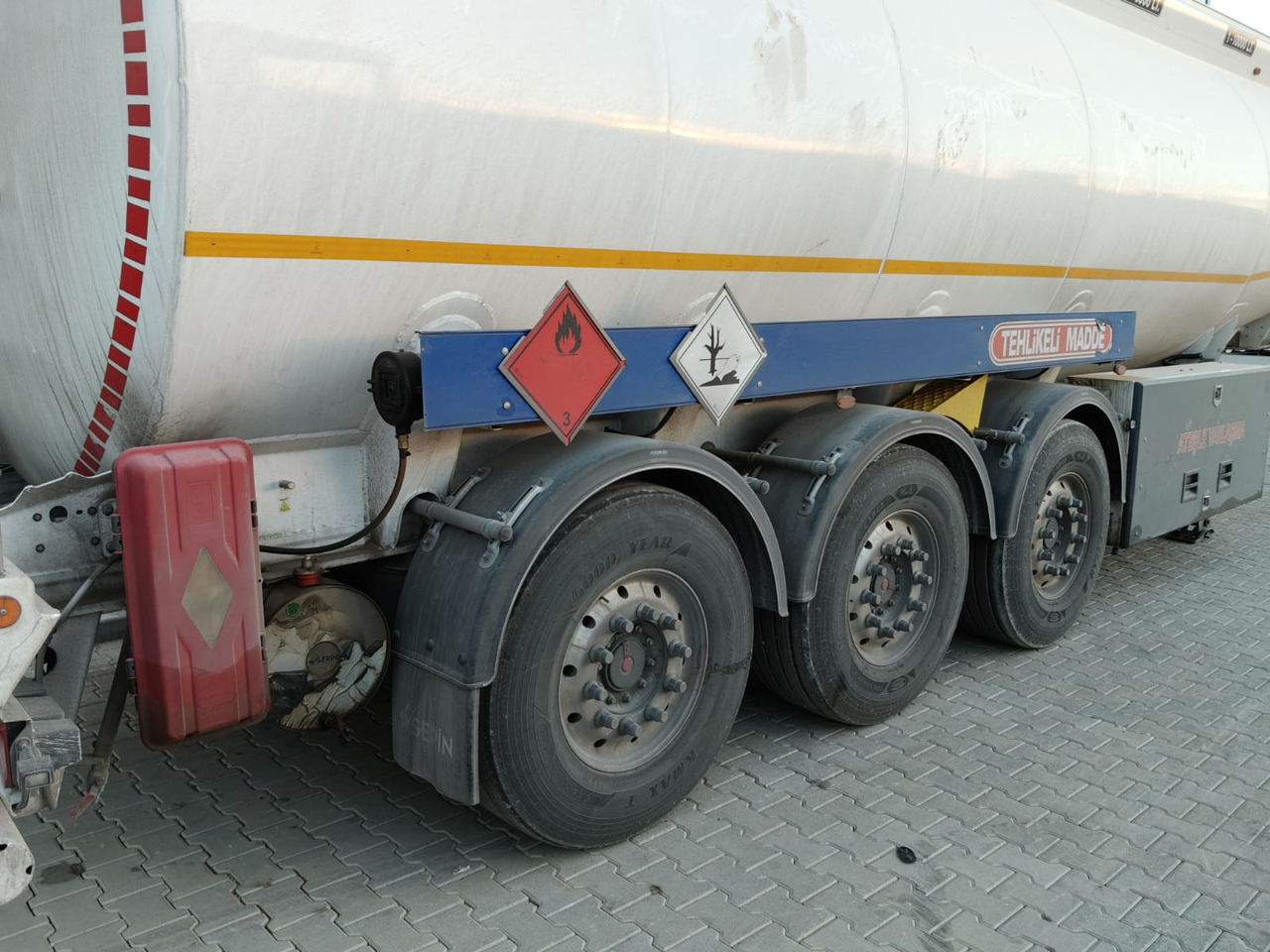 SERIN SECOND HAND - Tank semi-trailer: picture 2 SERIN SECOND HAND - Tank semi-trailer: picture 2