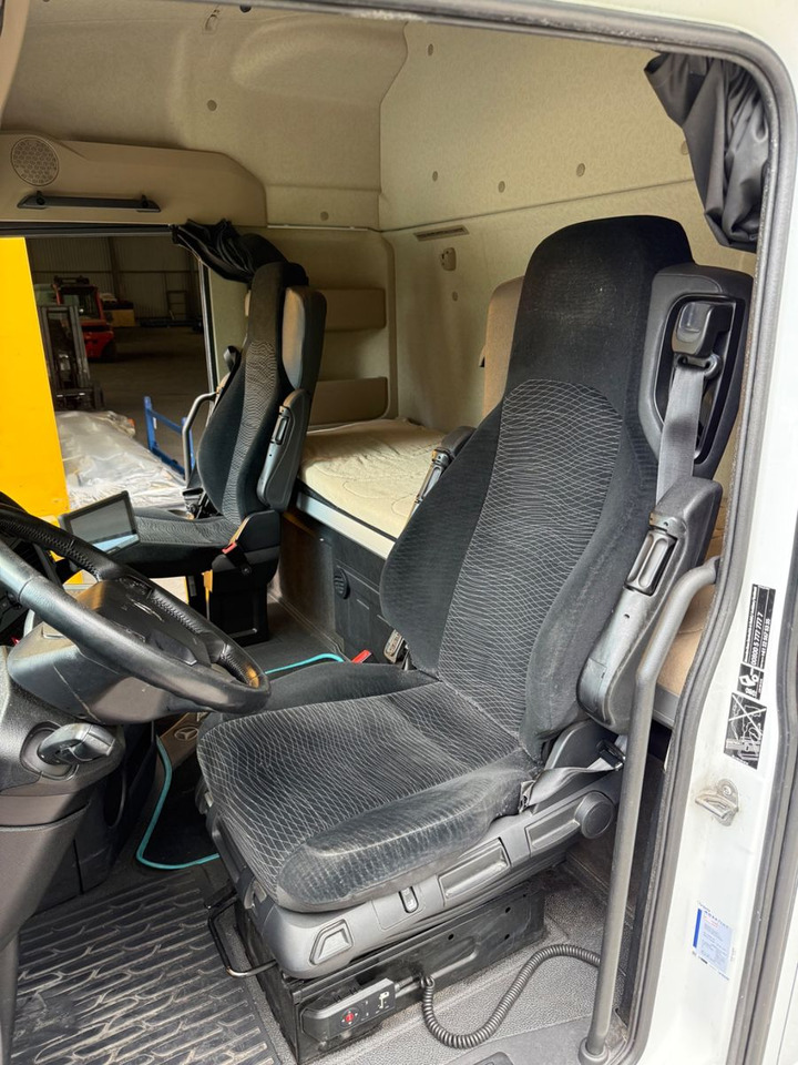 Tractor unit Mercedes-Benz Actros 1846 4x2, E6, Retarder, 2X: picture 13 Tractor unit Mercedes-Benz Actros 1846 4x2, E6, Retarder, 2X: picture 13