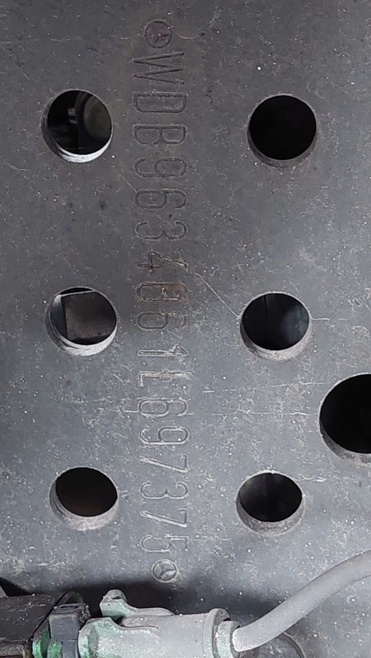 Tractor unit Mercedes-Benz Actros 1848 4x2, E6,Lowliner,verstellbare Sattel: picture 14 Tractor unit Mercedes-Benz Actros 1848 4x2, E6,Lowliner,verstellbare Sattel: picture 14