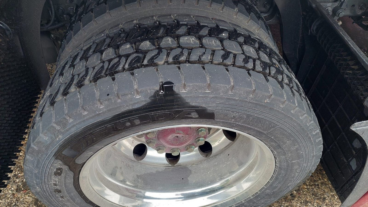 Tractor unit Mercedes-Benz Actros 1848 4x2, E6,Lowliner,verstellbare Sattel: picture 8 Tractor unit Mercedes-Benz Actros 1848 4x2, E6,Lowliner,verstellbare Sattel: picture 8