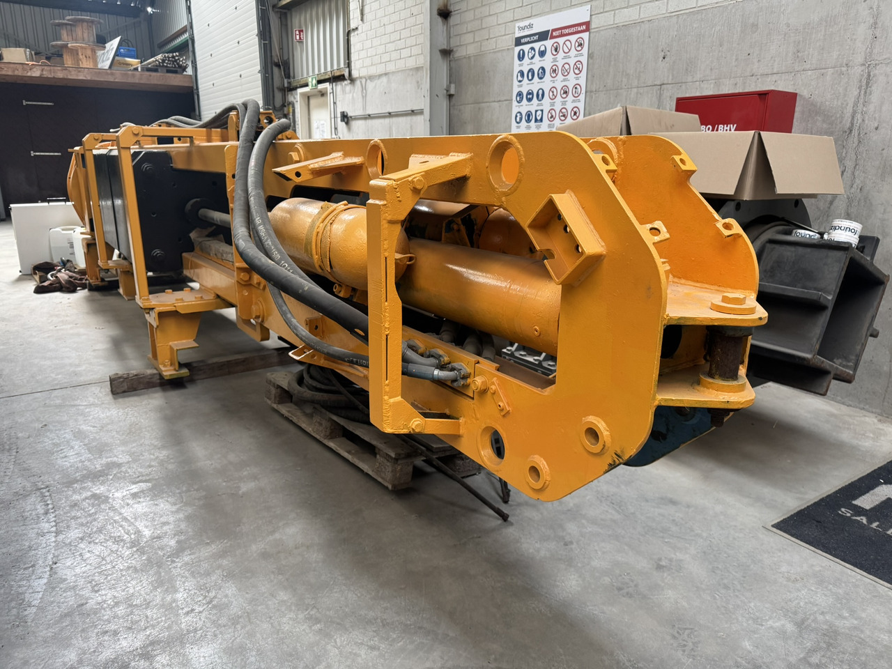 BSP 3/5/7-9 - Pile driver: picture 1 BSP 3/5/7-9 - Pile driver: picture 1