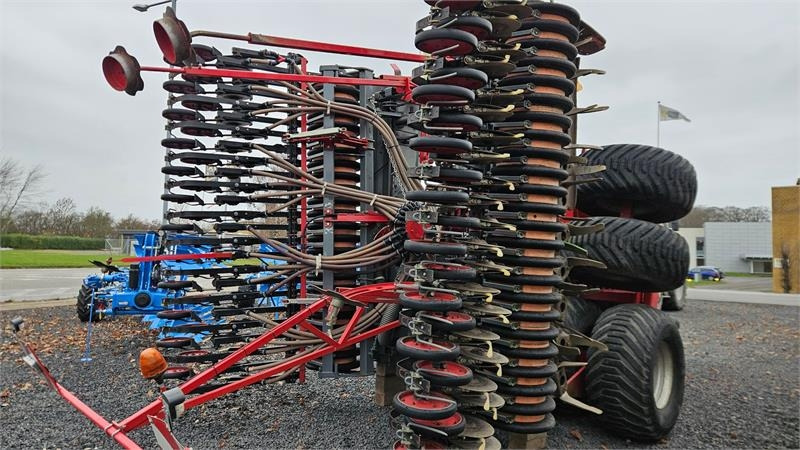 Horsch Pronto 6KE Pronto 6 KE Rotorharve - Combine seed drill: picture 4 Horsch Pronto 6KE Pronto 6 KE Rotorharve - Combine seed drill: picture 4