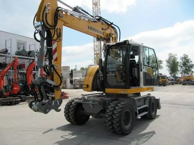 2022 Liebherr A 913 Compact G6.0-D - Wheel excavator: picture 1 2022 Liebherr A 913 Compact G6.0-D - Wheel excavator: picture 1