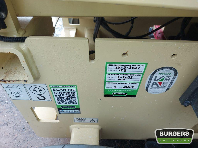 Scissor lift JLG 3246ES: picture 6