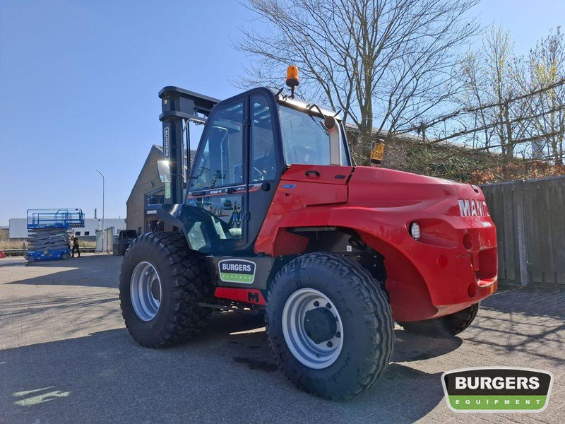 Manitou M50-4 - Rough terrain forklift: picture 4 Manitou M50-4 - Rough terrain forklift: picture 4