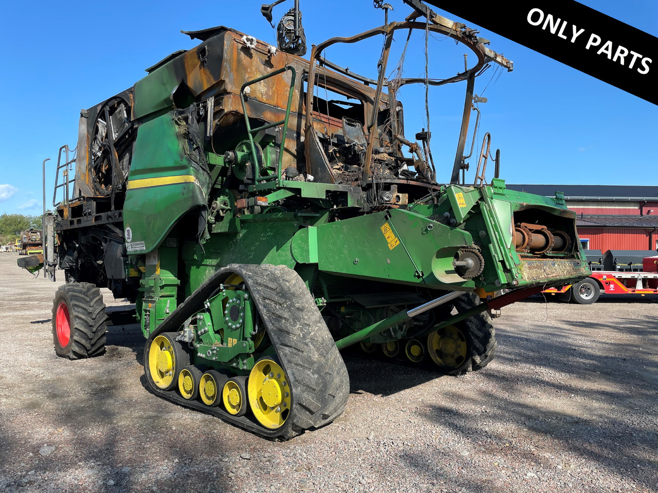 John Deere T 670 i Dismantled: only spare parts - Combine harvester: picture 1 John Deere T 670 i Dismantled: only spare parts - Combine harvester: picture 1