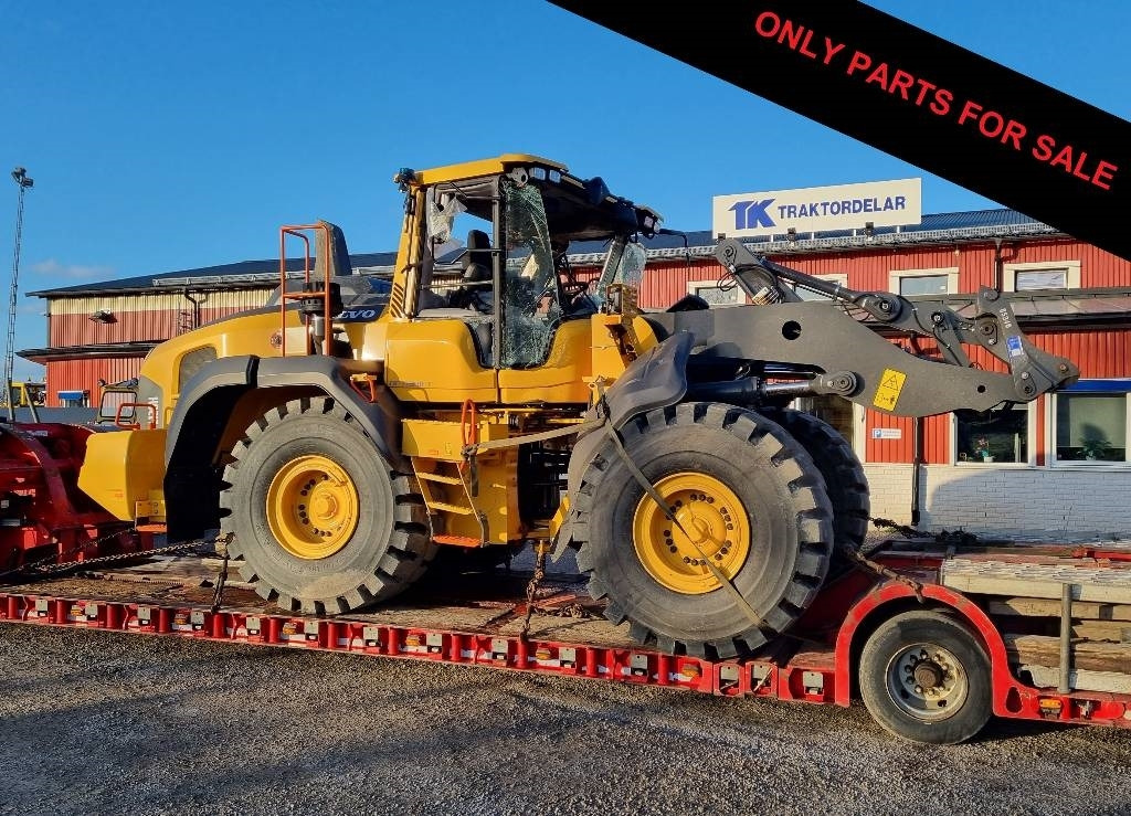 Volvo L 120 H - Wheel loader: picture 1 Volvo L 120 H - Wheel loader: picture 1